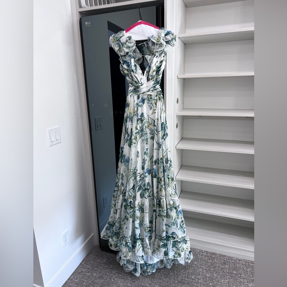 Worn Once Mac Duggal Floral Chiffon Lace Up Gown - Picture 1 of 10